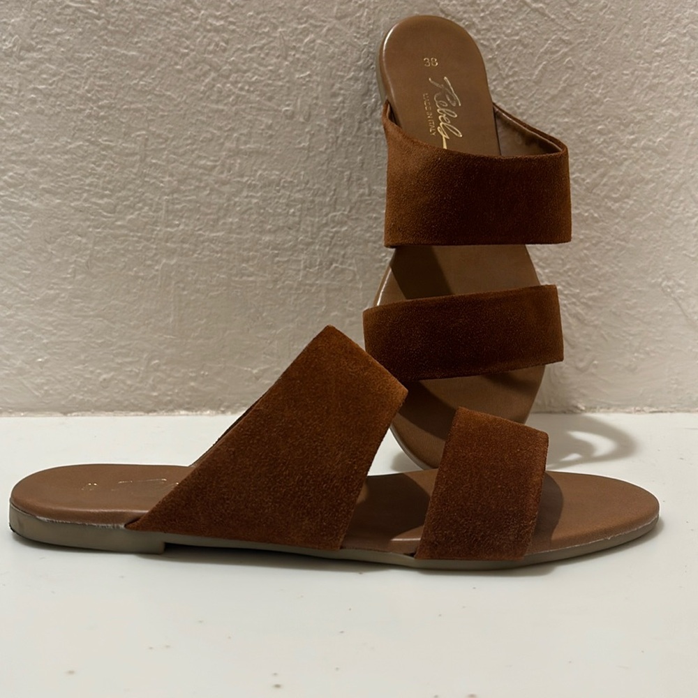 Rebels Deana Flat 2 front strap sandal size 38